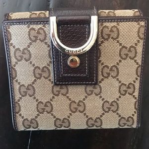 Gucci wallet